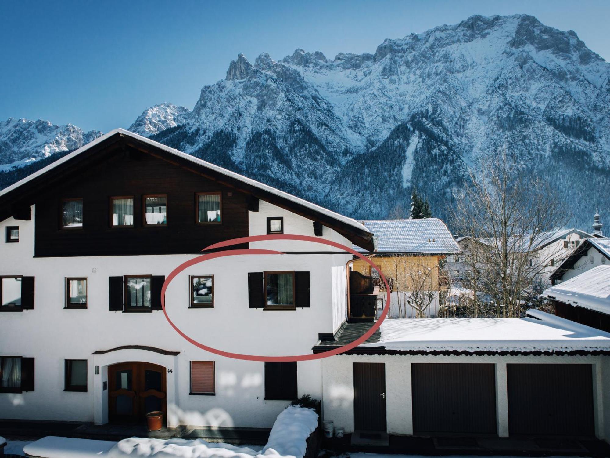 Karwendelsuite - 5 Sterne Mit Bestem Bergblick, Zentrumsnah & Ruhig Gelegen, Familienfreundlich